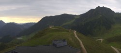 Archiv Foto Webcam Panorama vom Lärchfilzkogel 1645m 07:00