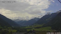 Archiv Foto Webcam Pettneu, Gasthof Traube 13:00