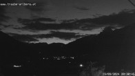 Archiv Foto Webcam Pettneu, Gasthof Traube 19:00