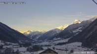 Archived image Webcam guesthouse "Traube", Pettneu 07:00