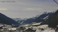 Archiv Foto Webcam Pettneu, Gasthof Traube 13:00