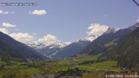Archived image Webcam guesthouse "Traube", Pettneu 13:00