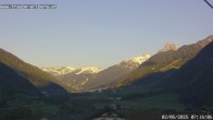 Archiv Foto Webcam Pettneu, Gasthof Traube 06:00