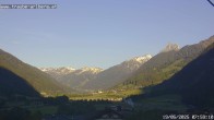 Archiv Foto Webcam Pettneu, Gasthof Traube 06:00