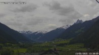 Archiv Foto Webcam Pettneu, Gasthof Traube 13:00
