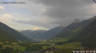 Archiv Foto Webcam Pettneu, Gasthof Traube 06:00