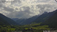 Archived image Webcam guesthouse "Traube", Pettneu 15:00