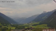 Archiv Foto Webcam Pettneu, Gasthof Traube 05:00