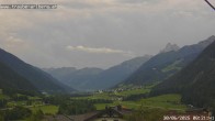 Archiv Foto Webcam Pettneu, Gasthof Traube 07:00