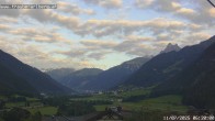 Archiv Foto Webcam Pettneu, Gasthof Traube 05:00
