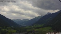 Archived image Webcam guesthouse "Traube", Pettneu 13:00