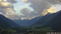 Archiv Foto Webcam Pettneu, Gasthof Traube 05:00