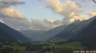 Archiv Foto Webcam Pettneu, Gasthof Traube 06:00