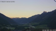 Archiv Foto Webcam Pettneu, Gasthof Traube 06:00