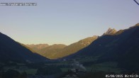 Archiv Foto Webcam Pettneu, Gasthof Traube 07:00