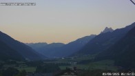 Archiv Foto Webcam Pettneu, Gasthof Traube 05:00