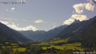 Archiv Foto Webcam Pettneu, Gasthof Traube 15:00