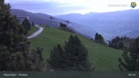 Archived image Webcam Mayrhofen - Penkenbahn 04:00