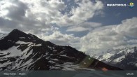 Archived image Webcam Mayrhofen - Mountain station at Ahorn mountain 08:00
