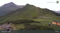 Archiv Foto Webcam Mayrhofen - Bergstation auf dem Ahorn 04:00