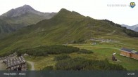 Archived image Webcam Mayrhofen - Mountain station at Ahorn mountain 06:00