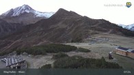Archived image Webcam Mayrhofen - Mountain station at Ahorn mountain 06:00