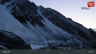 Archiv Foto Webcam Innsbrucker Nordkettenbahnen, Bergstation Seegrube 04:00