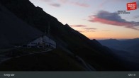 Archiv Foto Webcam Innsbrucker Nordkettenbahnen, Bergstation Seegrube 04:00
