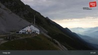 Archiv Foto Webcam Innsbrucker Nordkettenbahnen, Bergstation Seegrube 07:00