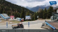 Archiv Foto Webcam Bergkastelseilbahn Bergstation 12:00