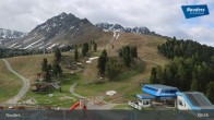 Archived image Webcam Bergkastelseilbahn mountain station 08:00