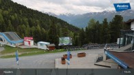 Archived image Webcam Bergkastelseilbahn mountain station 18:00