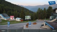 Archiv Foto Webcam Bergkastelseilbahn Bergstation 04:00