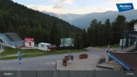 Archiv Foto Webcam Bergkastelseilbahn Bergstation 18:00