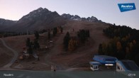 Archived image Webcam Bergkastelseilbahn mountain station 06:00