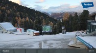Archived image Webcam Bergkastelseilbahn mountain station 06:00