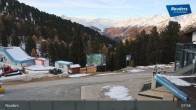 Archived image Webcam Bergkastelseilbahn mountain station 07:00