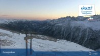 Archived image Webcam Heiligenblut: Schareck Peak (2606 m) 16:00