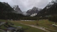 Archived image Webcam Dolomitenhof - Sexten Dolomites 05:00