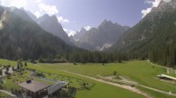 Archived image Webcam Dolomitenhof - Sexten Dolomites 09:00
