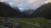 Archiv Foto Webcam Dolomitenhof - Fischleintal 05:00