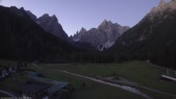 Archived image Webcam Dolomitenhof - Sexten Dolomites 05:00