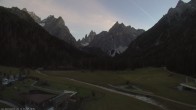 Archiv Foto Webcam Dolomitenhof - Fischleintal 17:00