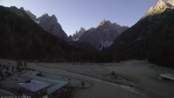 Archived image Webcam Dolomitenhof - Sexten Dolomites 07:00