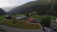 Archiv Foto Webcam Familienhotel Huber - Südtirol 06:00