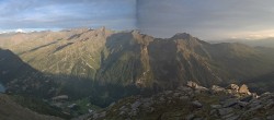 Archiv Foto Webcam Martelltal: Blick Zufrittsee 05:00