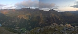 Archiv Foto Webcam Martelltal: Blick Zufrittsee 05:00