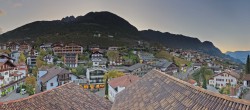 Archived image Webcam Panoramic View of Schenna 05:00