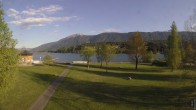 Archiv Foto Webcam am Strandbad Hermagor am Pressegger See in Kärnten - Österreich. 17:00