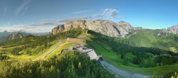 Archiv Foto Webcam Panoramablick Tressdorfer Höhe 05:00